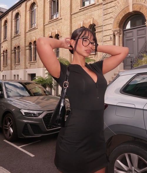 I am always in a cheerful mood and always creamy don’t hesitate to text me🥰🥰