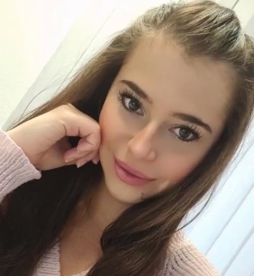 Pretty••••wet girl💕🍆safe skilled