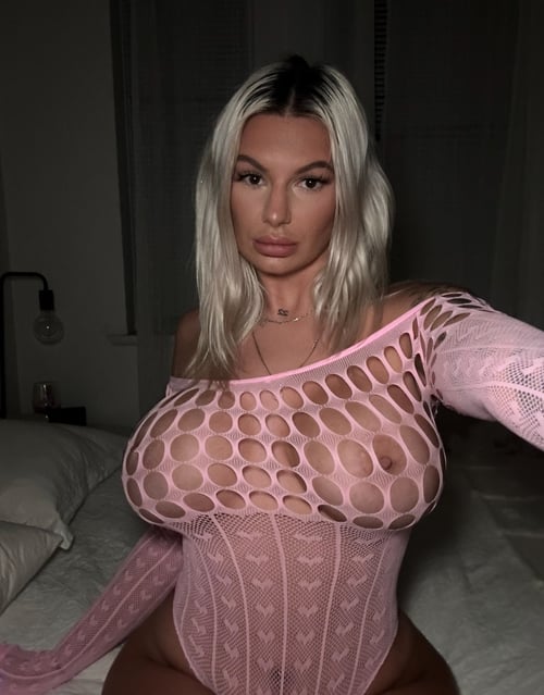 VERY NASTY ESCORT GIRL IN TOWN 💋✅✅🔞👅👅💦