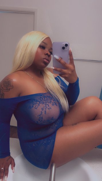 Gorgeous Bombshell💕Exotic 🍫Barbie💦🍑
