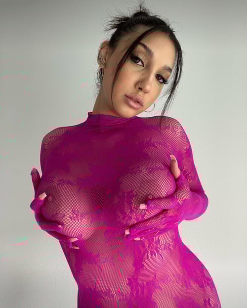 🍆Freaky cock pleaser 💦 with an irresistible sexy figure, infused with erotic skills 👅