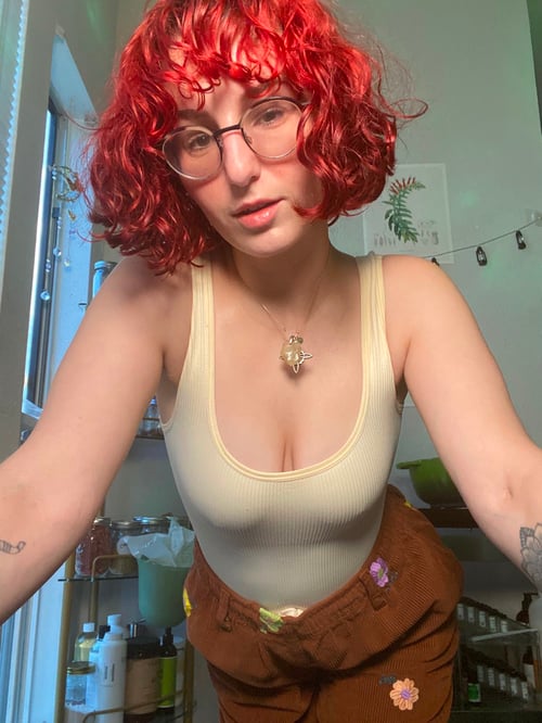 I’m available for hookup both incall and outcall services.