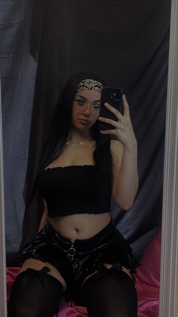 I’m available for hookup