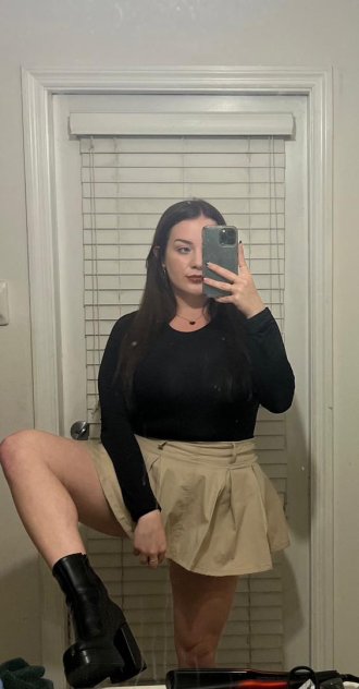 Snapchat on donrammy011 FaceTime or content ava. and down for meetup
