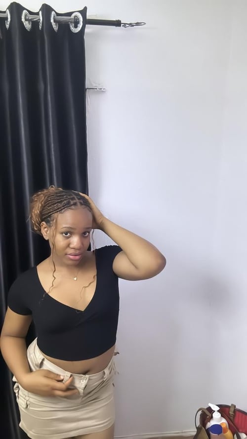 Sexy Evelyn
