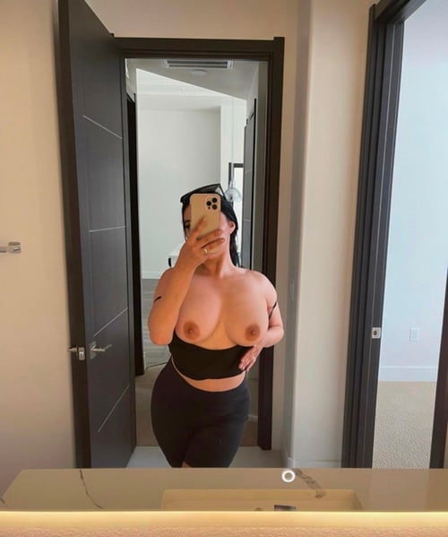 I’M AVAILABLE NOW, HOT GIRL DADDY SPECIAL $100 FOR HOUR CASH!