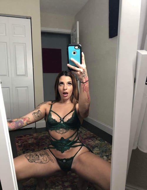 I’m available right now kindly HMU +16402090488