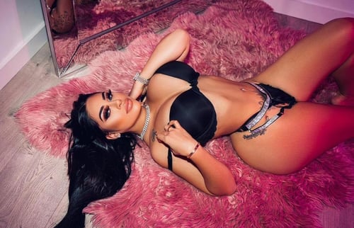 Hi 👋 I’M Betty💋I’m available for 💋nasty funs🥵💦 hookup🍆 and nudes InCall & Outcall +19893123592