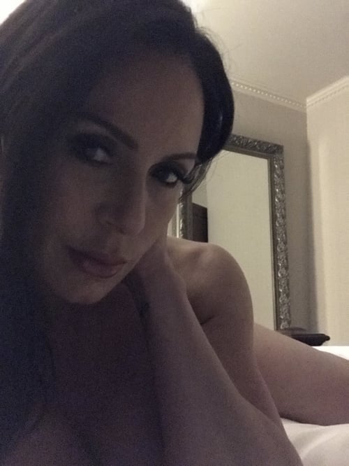 COME HAVE SOME UNFORGETTABLE SEXUAL SATISFACTION HERE. REAL AND HONEST 💯💯