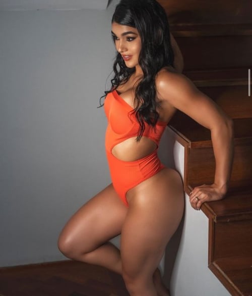 Nueva y Mojadita (786) 541-6372 BBBJ GFE 69