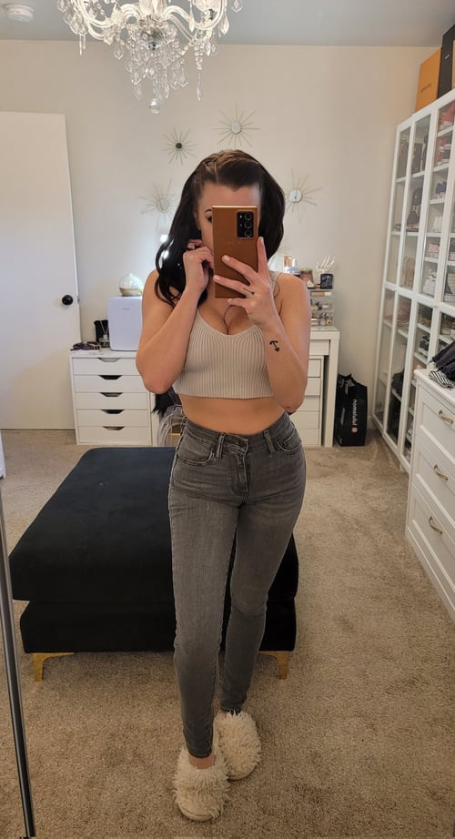 THE HOTTEST,SEXY AND PRETTIEST GIRL IS IN TOWN☺️ FOR A HOT SEXUAL EXPERIENCE❤💋🤪😘 716 543 3391