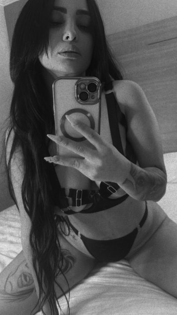 Bonita agradable y sexi … pretty nice and sexy