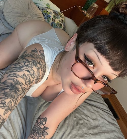 SEXY 💋& JUICY 💦 LADY AVAILABLE FOR HOT HOOKUP SEX💦💦🔥