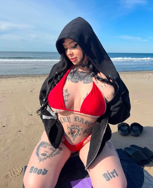 I’m available for outcall and incall service