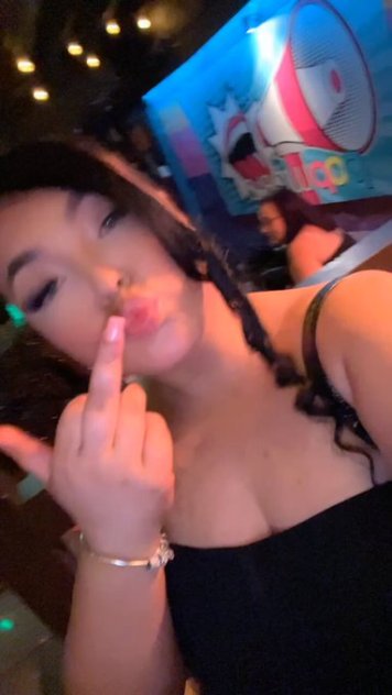 I’m Available for Meetup and FaceTime sexting