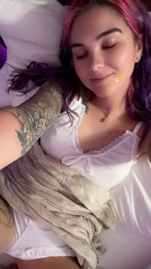 I’m available for hookup