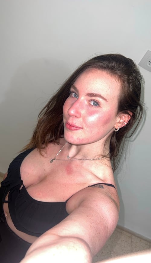 I’m Available For Hookup