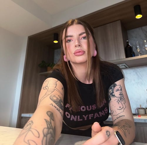 AVAILABLE FOR FUN AND SELL DRUG 💊 👅💋👅💦💦💦💦🍆🍆🍆🍆👅👅