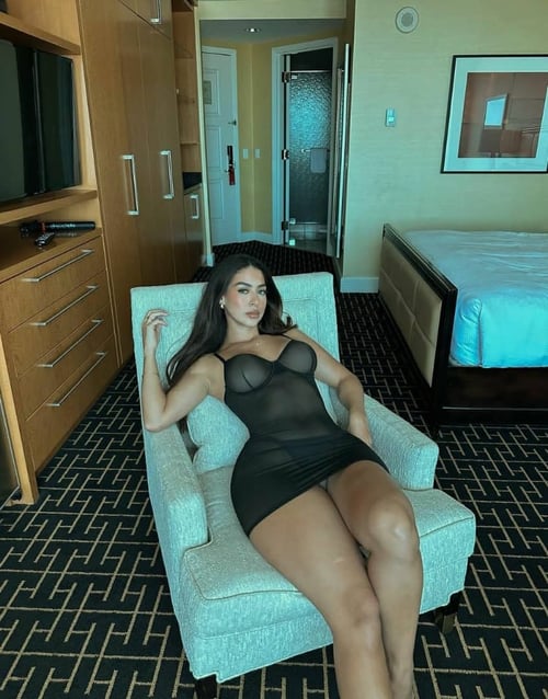 Juicy Nice Sexy Body On Duty💦💦.. SnapChat:: sofiaelizab3605