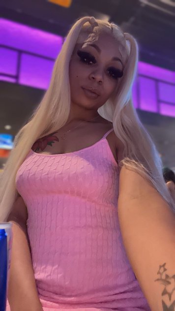 Available for both IN call and OUT call fun 🥰