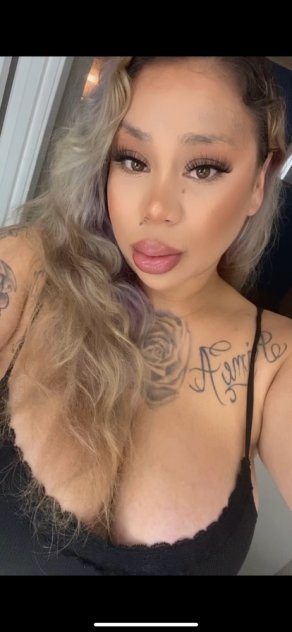 Curvy Puerto Rican Pleaser 🐱💦