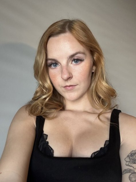 Hookup with sexy Lisa