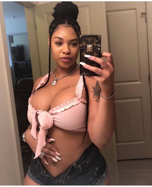 Hi I’m Kara sexy red head hooker in Boston available for hookup
