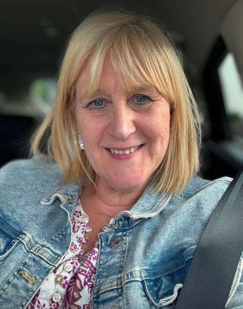 A truly filthy MILF ready to fulfil your every fantasy. Mature, sexy and very horny 59 year old who
