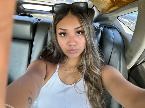 Hi Papi, wanna fuck or need massages with a happy ending? Hmu now! Text my number: (951) 236-7085