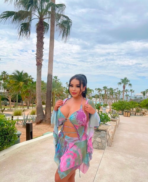 Natasha_00189 i squirt and ride really sweet 💦 💕☺️