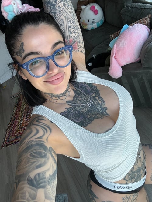 I’m down for hookup services incalls, outcalls, or motels