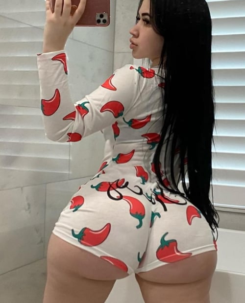 I provide professional massage services and happy ending if interested