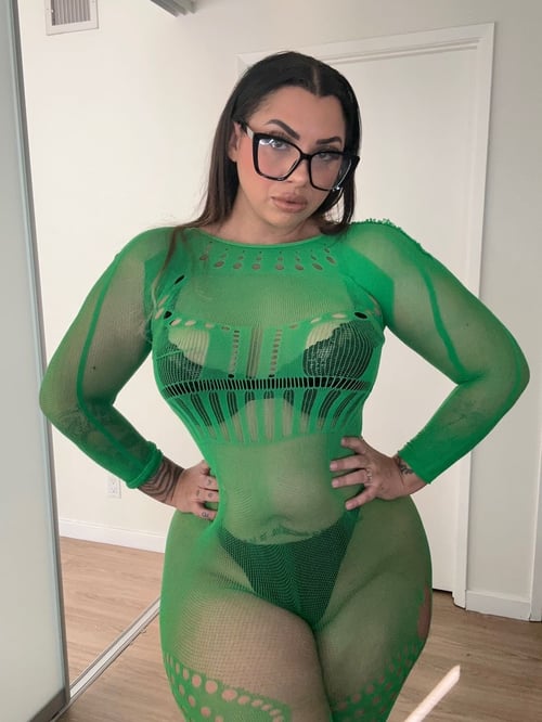 Am down for hook up I WANT YOU SO DEEP INSIDE ME 🍑🤤 (+1(860) 255-1848)