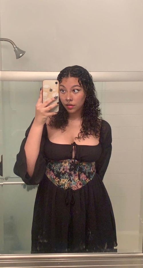 AM AVAILABLE FOR BOTH INCALL AND OUTCALL SERVICE