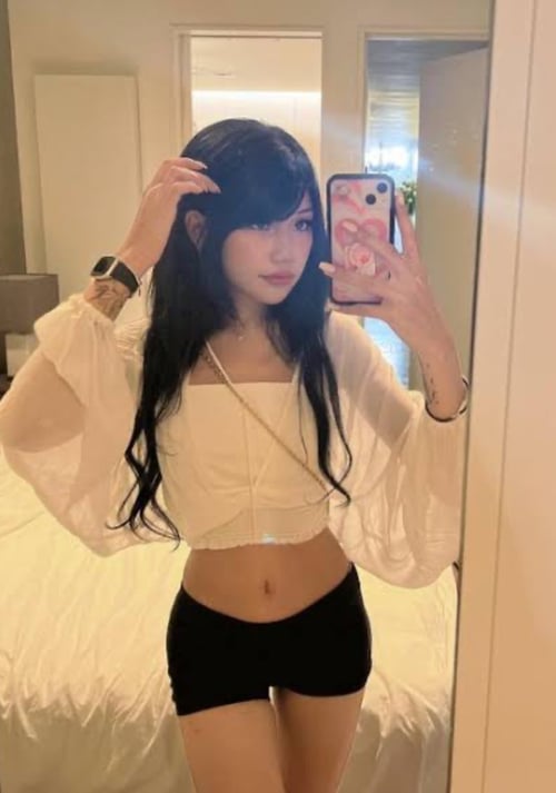 NAUGHTY ASIAN LADY AVAILABLE NEXT DOOR FOR YOU DEEP INSIDE Me.