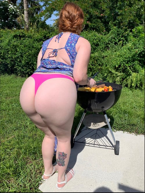 Are you stressed and need Some hot reliever? I’m a horny mature girl, I love squirting 💦 I Wanna fu