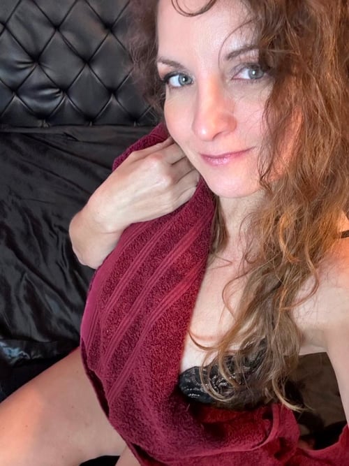 LOOKING TIRED & STRESSED OUT ? LET ME RELIEVE YOU OFF ANY STRESS AND MAKE YOU CUM ...🍑🍑🍑💦🍆🍆🍆