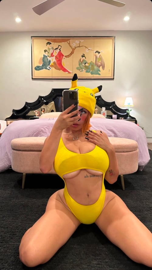I’m available rn for hook up and sex fun text my cell 6462298103 or telegram @mary_jkt and WhatsApp