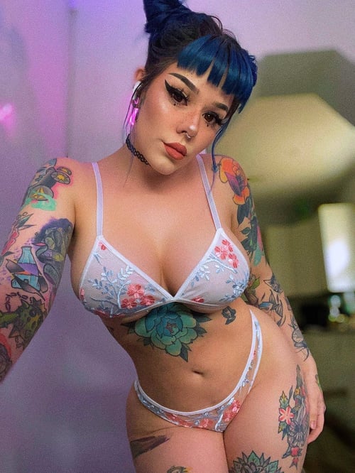 I do hookups, massages and I sell my masturbating videos