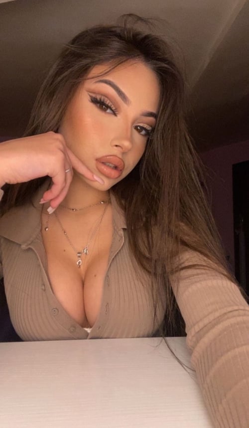 PRIVATE,discreet and ready for fun AVAILABLE FOR ALL SERVICES 💦👅