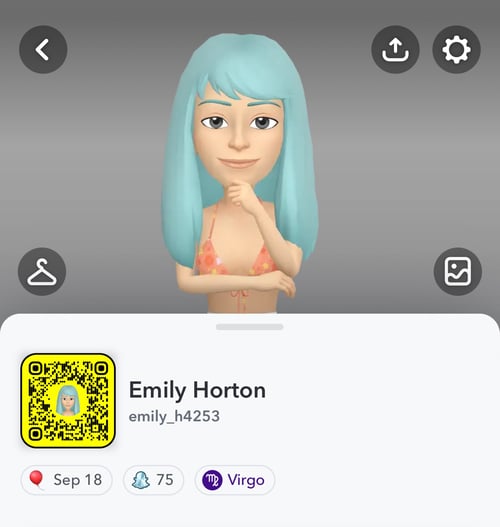I do hookups, massage and I sell my masturbating videos