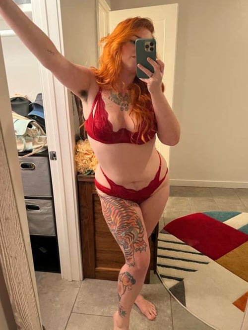 I'm available 24/7 incall/outcall and car sex 🍑💦 Number: 2027030175