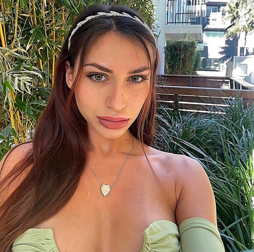 I’m available for hookups and Fwb