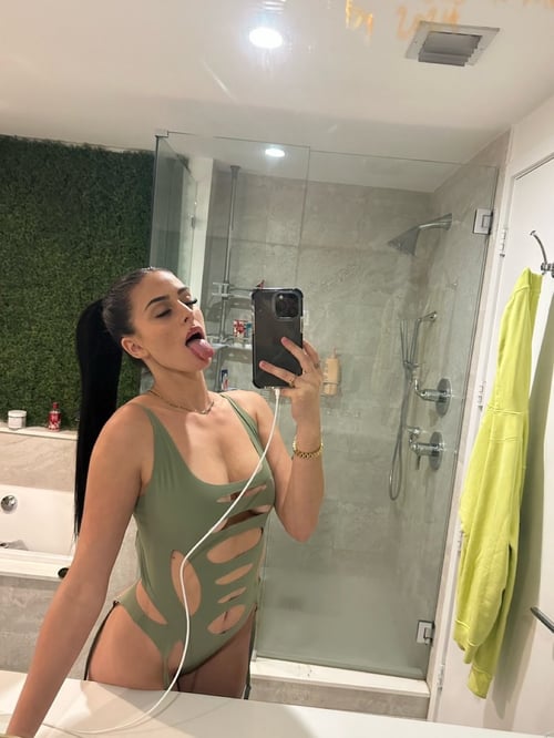 👅🍑 SUPER SWEET🍰,very😋play and Party I’m available for both incall and outcall