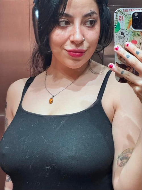 I available for sex anywhere , I take raw bareback oral 🍑and i party 🫶