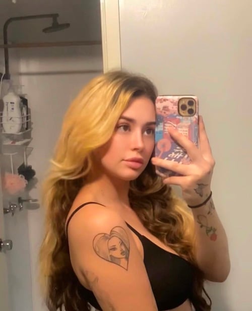 HORNY? LET’S HOOKUP 🍆💦🍑 AVAILABLE FOR BOTH INCALL / OUTCALL (480) 913-3989