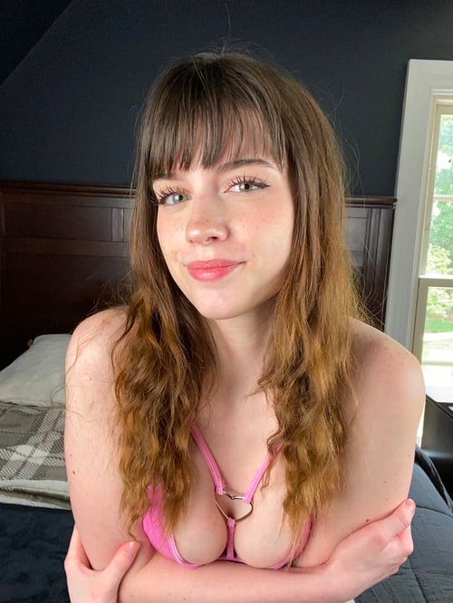 I am Sophie,really sweet and polite😊HMU on Hotline:(213) 649-9447 Add me on Snapchat:babysophiexo26
