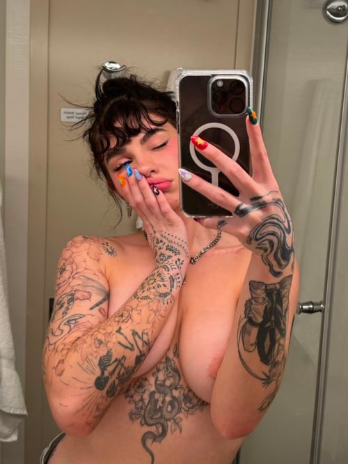 SEXY ESCORT SERVICE AVAILABLE FOR DISCREE, HOT SEX💦, BDSM. HMU +19282874908