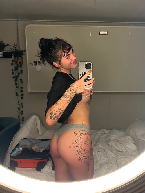 Sexy Escort Service available for full body massage, girlfriend Ex, Car meet. HMU: 1(928)2874908