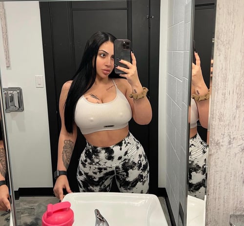 MEET AND FUCK IN 10 MINS💋👅💦 :instagram donnaarmann01 :Snapchat: bigmove25